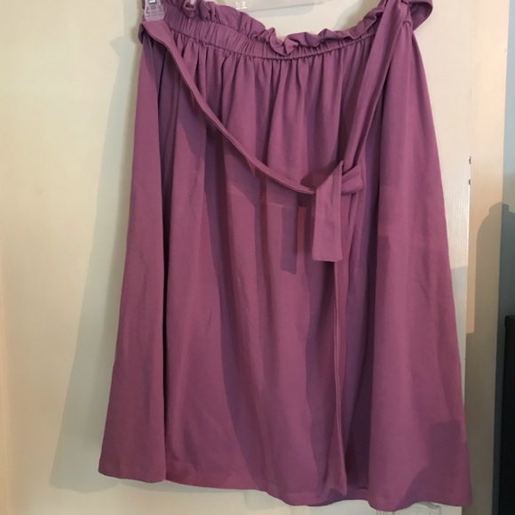 Knit skirt with sash - Picture 2 of 2